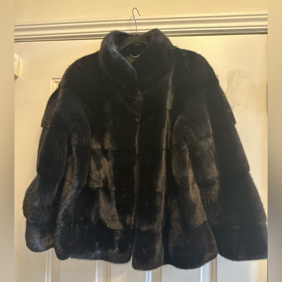 Beautiful Black Velvet Mink Jacket - Picture 1 of 8